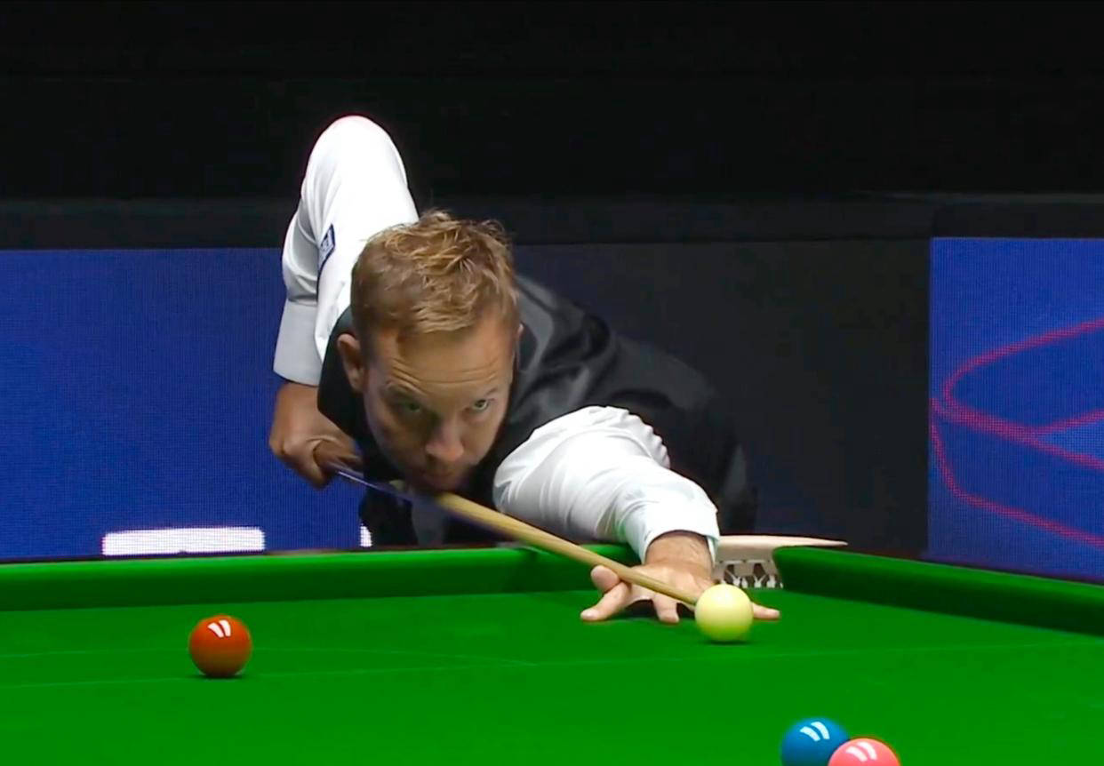 更是对足球 更是对足球