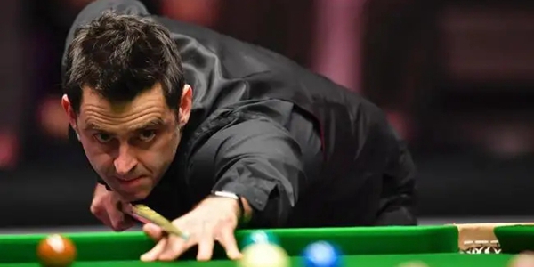 队门将险些 队门将险些